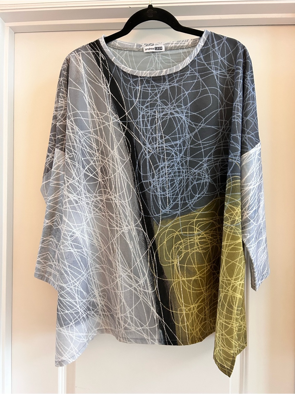 Andrea Geer Abstract Tunic Top Asymmetrical Art to Wear Oversized Gray Black